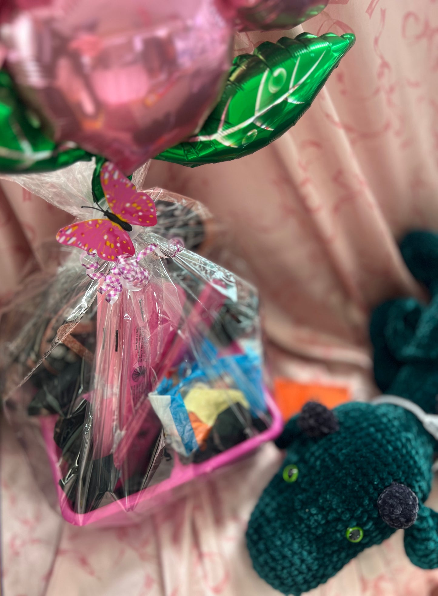 Uh oh throwing a 60th birthday party