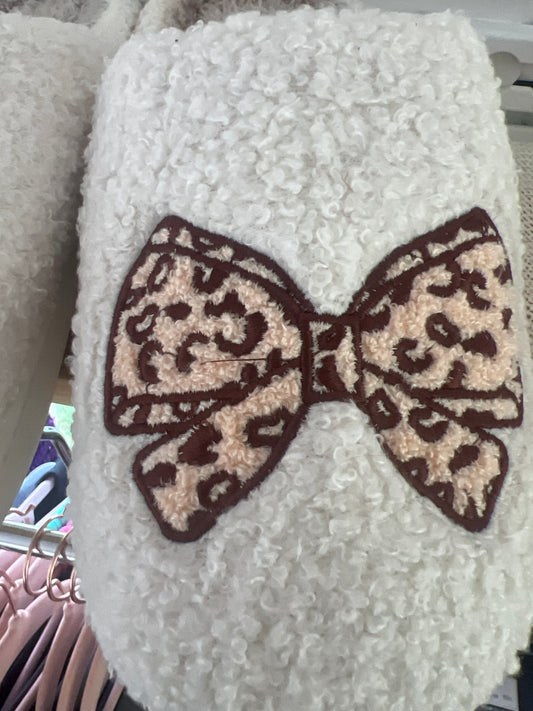 Cheetah bow slippers