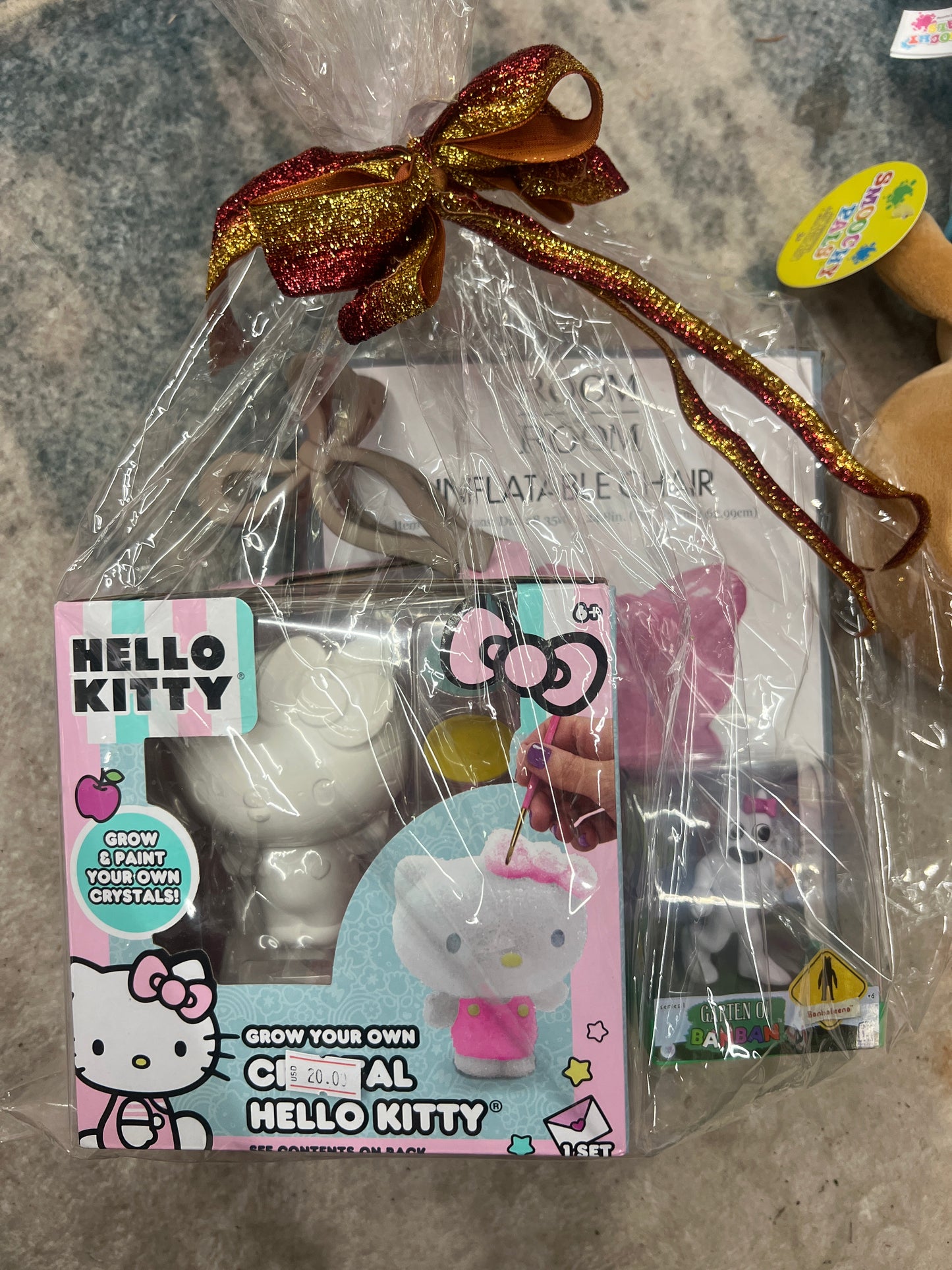 Hello kitty gift bag